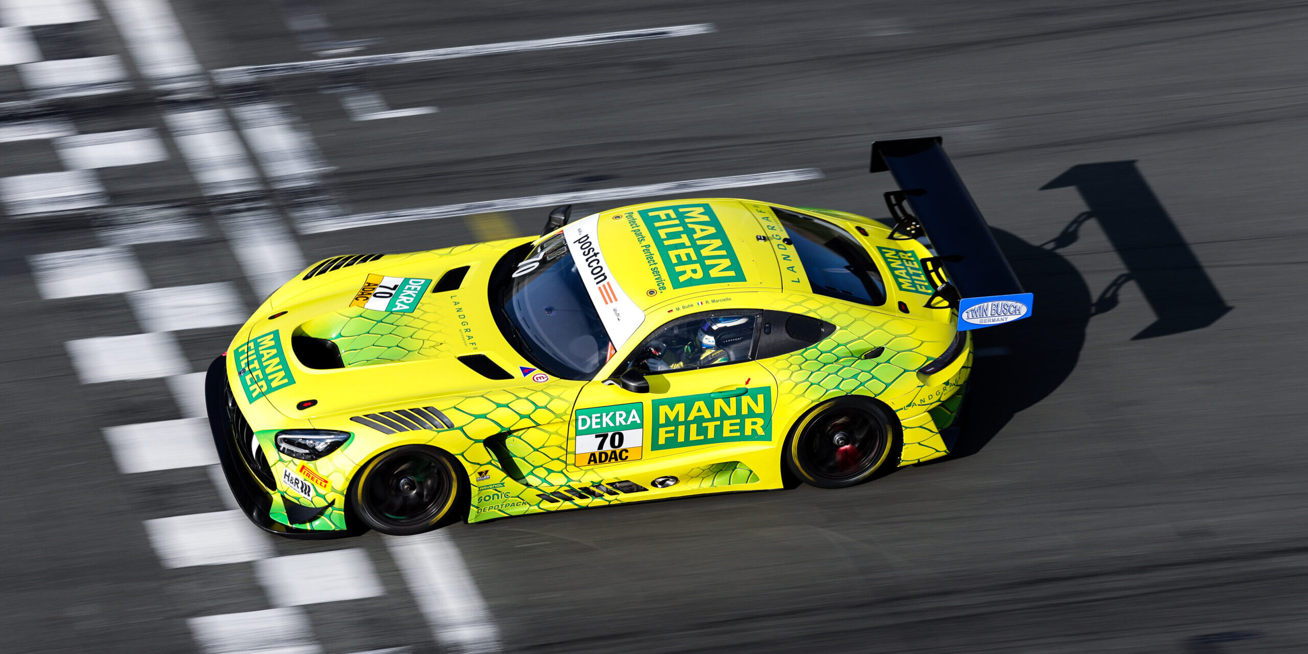 47067B07-47A4-46B7-B978-9FFE21B71E08